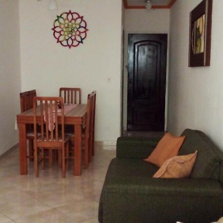 Apartamento 2 Quartos Praia Das Pitangueiras - グァルジャー エクステリア 写真